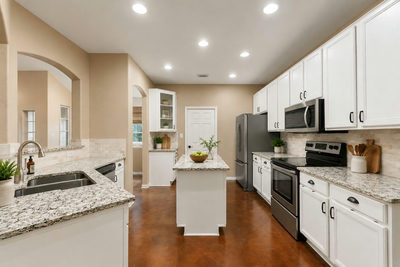 207 Cove Creek Dr — photo 2