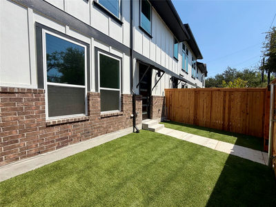 200 W 56th St #8101 — photo 4