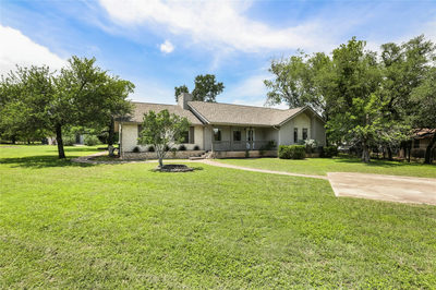 402 Post Oak Ln — photo 3
