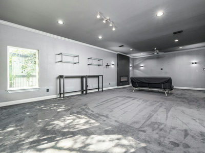 309 N Kings Canyon Dr — photo 2