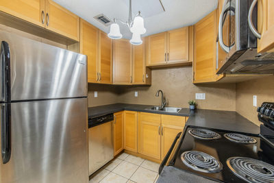 1015 E Yager Ln #172 — photo 2