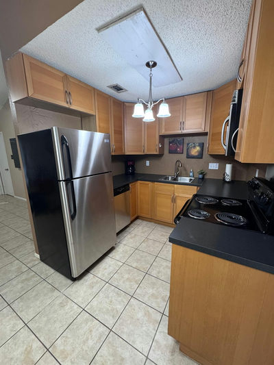 1015 E Yager Ln #172 — photo 4