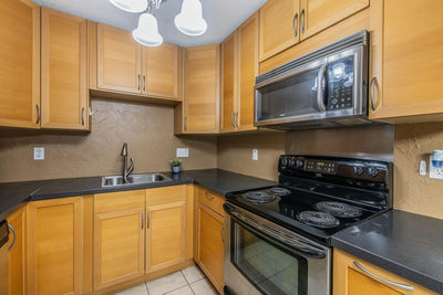 1015 E Yager Ln #172 — photo 3