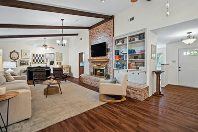 301 Tallwood Dr — photo 5