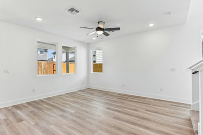 117 Maverick Ave — photo 5