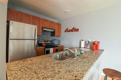 909 Reinli St #221 — photo 4