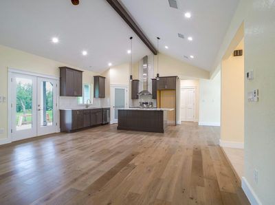1415 Bluebonnet Dr — photo 4