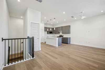 200 W 56th St #8103 — photo 3