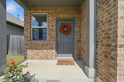 912 Eves Necklace Dr — photo 2