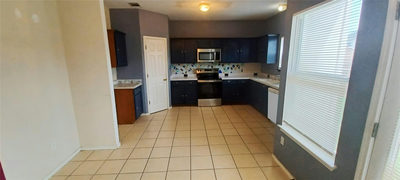18101 Topsail St — photo 3