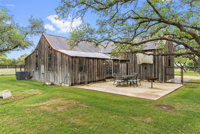 7503 E US Hwy 290 — photo 5