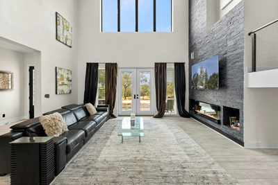 109 Pond View Ct — photo 3