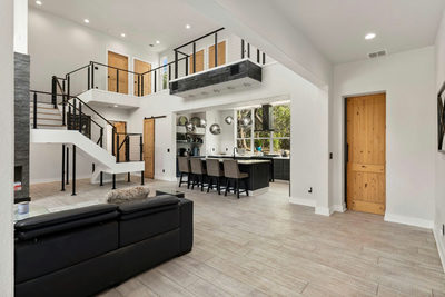 109 Pond View Ct — photo 2