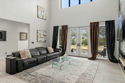 109 Pond View Ct — photo 4