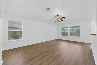 3105 Clinton Pl — photo 5