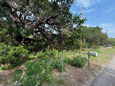 1476 Canyon Ridge Dr — photo 2