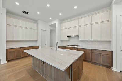 337 Easthaven Bnd — photo 3