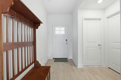 109 Bruin Paw Dr — photo 3