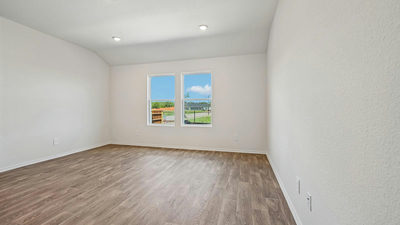 218 Salkeld Dr — photo 5