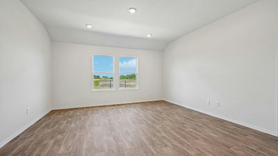 218 Salkeld Dr — photo 4