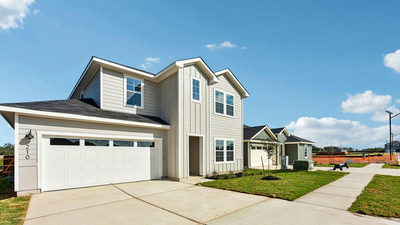210 Salkeld Dr — photo 2