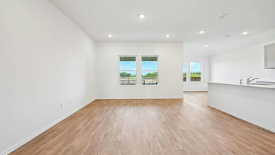 200 Salkeld Dr — photo 5