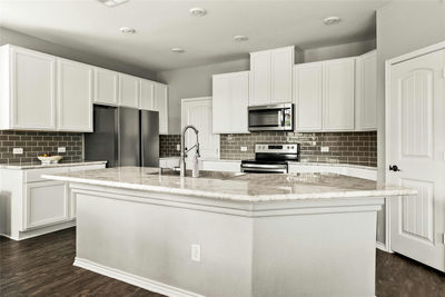 214 Saranac Dr — photo 4