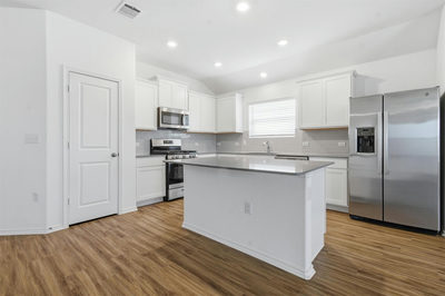 10525 Steinbeck Dr — photo 4