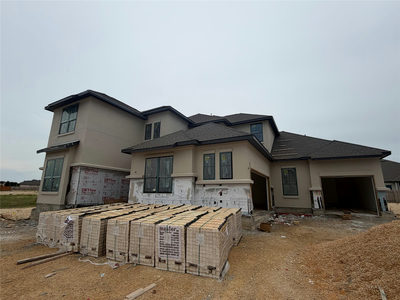 121 Clancy Dr — photo 2