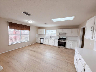 2727 High Point Dr — photo 2