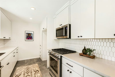 2013 Southern Oaks Dr — photo 4