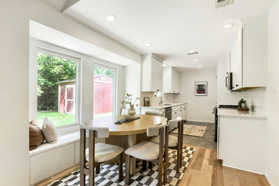 2013 Southern Oaks Dr — photo 3