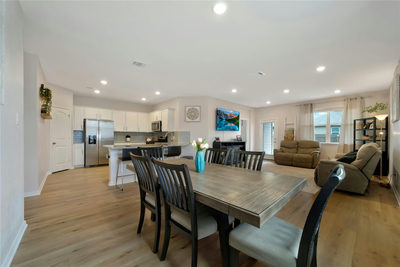141 Medinah Ln — photo 3