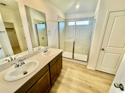 231 Red Tail Hawk Ln — photo 4