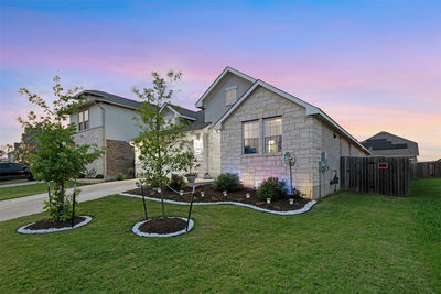4420 Jackies Dr — photo 2