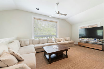 3401 Clearview Dr — photo 2