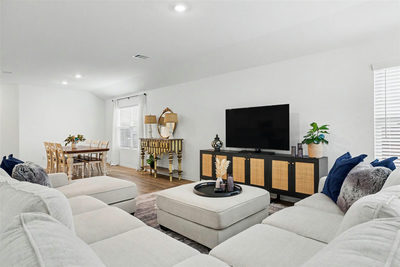 2333 Four Waters Loop — photo 3