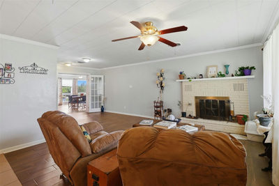 241 Hilltop Dr — photo 2