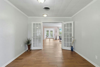 241 Hilltop Dr — photo 5