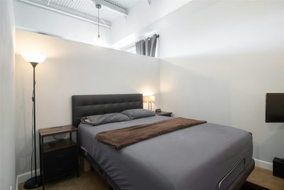 2401 E 6th St #6100 — photo 4
