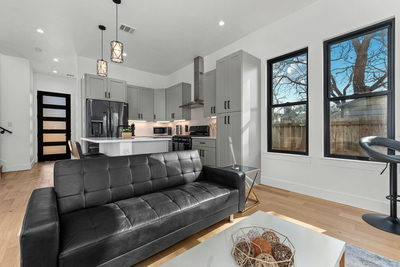 910 Tillery St #B — photo 5