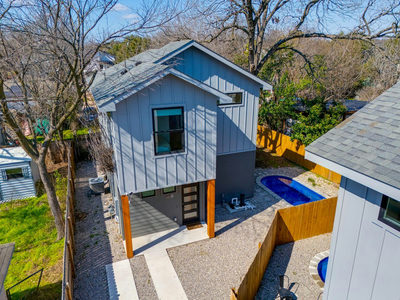 910 Tillery St #B — photo 4