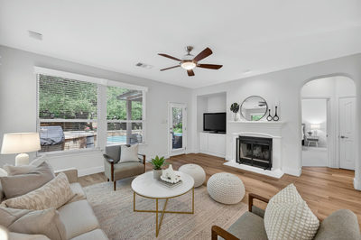 8025 Levata Dr — photo 5