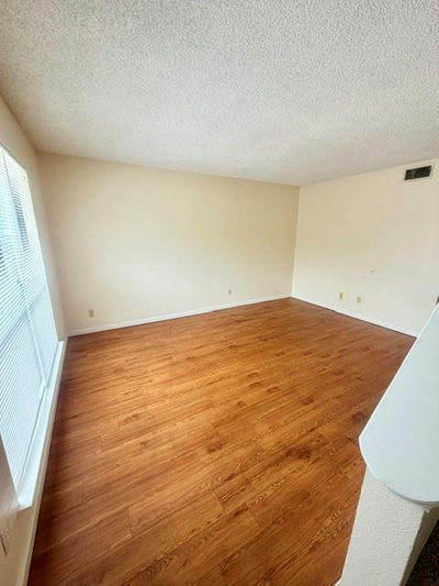 3009 Whisper Oaks Ln #F — photo 3