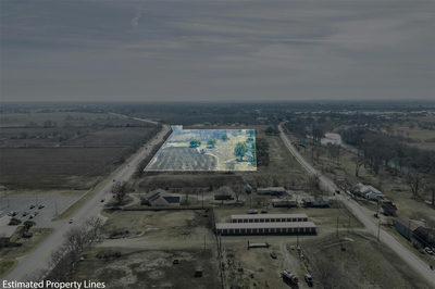 600 NW River Rd — photo 5