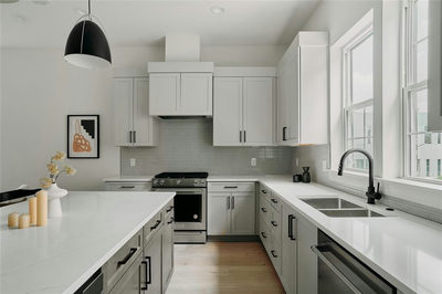 2209 Woodland Ave #201 — photo 2