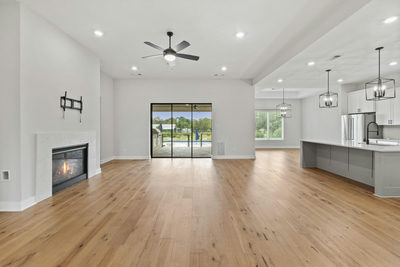 225 Spicewood Trails Dr — photo 5