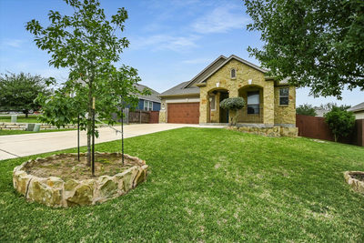 112 Pauline Cv — photo 2