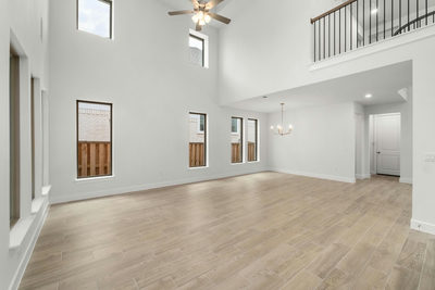 613 Buckaroo Dr — photo 5
