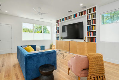 1007 E 15th St #2 — photo 4